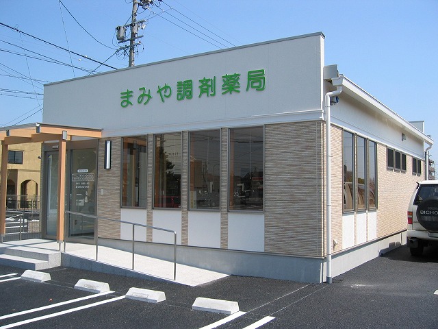 鏡島店の外観写真